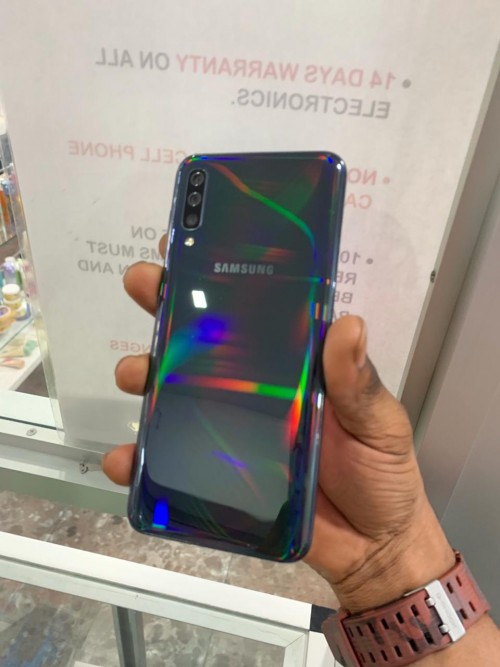 SAMSUNG GALAXY A50 64GB