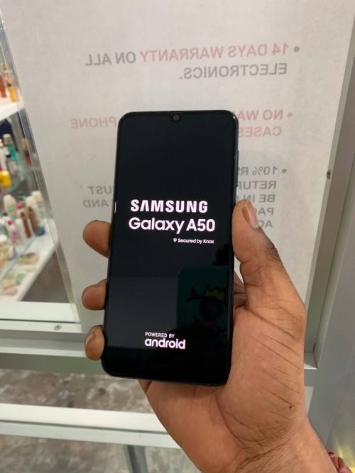 SAMSUNG GALAXY A50 64GB