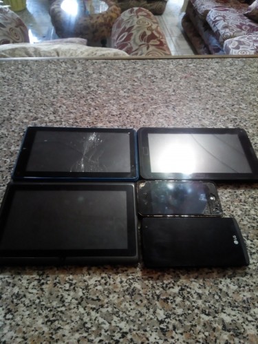 Tablets And Phones For Parts