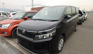 2014 Toyota Voxy (New Shape)