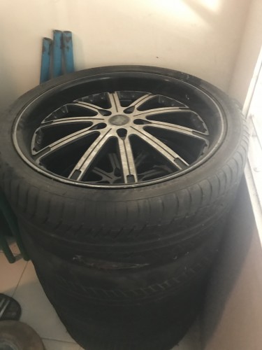 Sports Rim For Sale Size 22. 