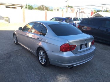 2010 Silver BMW 3 Series 