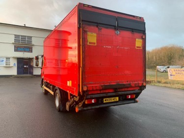 DAF 45. 140 BOX BODY WITH TAIL LIFT  2009..