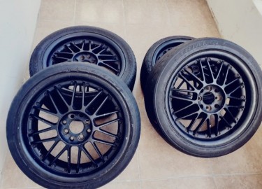 17inch Rim And Tyres 