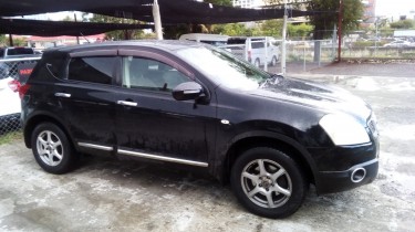 Excellent Beautiful Nissan Dualis Is Available For