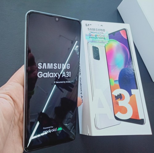 SAMSUNG Galaxy A31