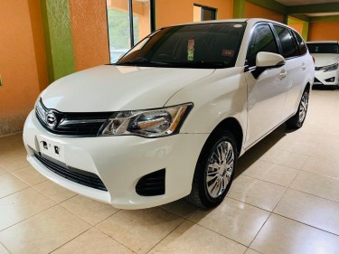 2014 Toyota Fielder Price Negotiable 1.230 Contact