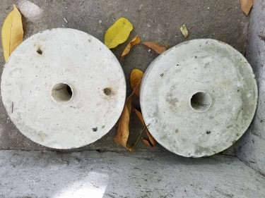Concrete Plates And Dumbbell 