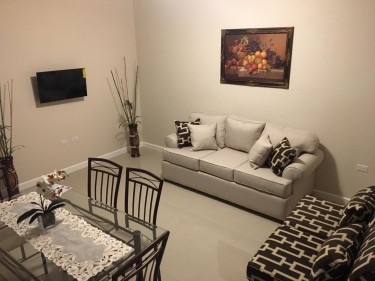 Exec 1 Bedroom Apartment Gated. Furnished 