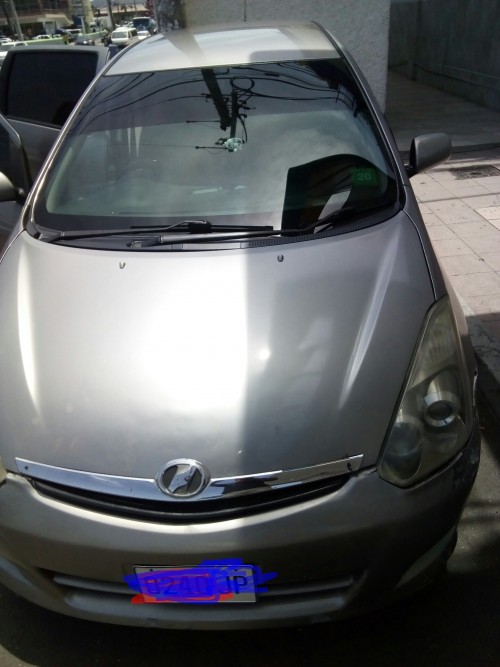 Toyota Wish 2006