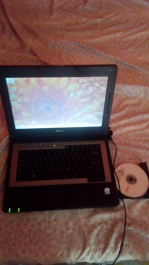 Dell For Sale Fully Working Charger 3gb Wa Battery