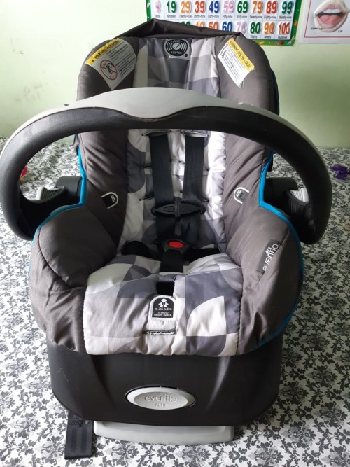 Evenflo  Car Seat