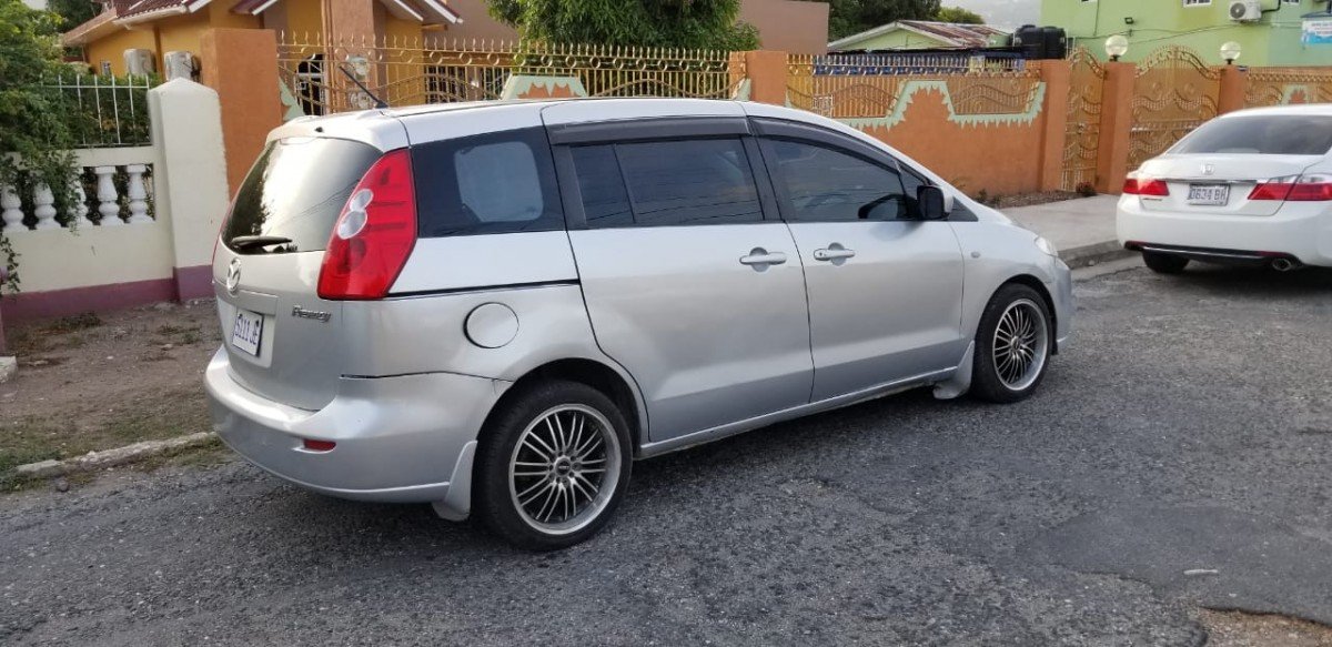 Mazda premacy 2005