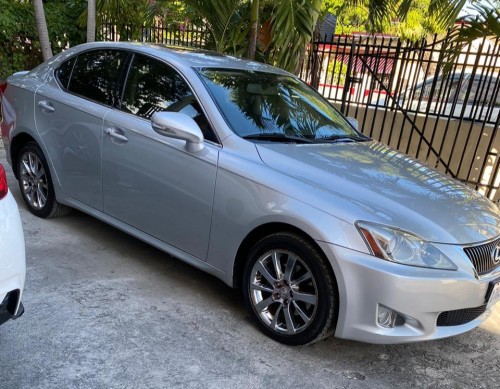 2010 Lexus IS250 (Silver)