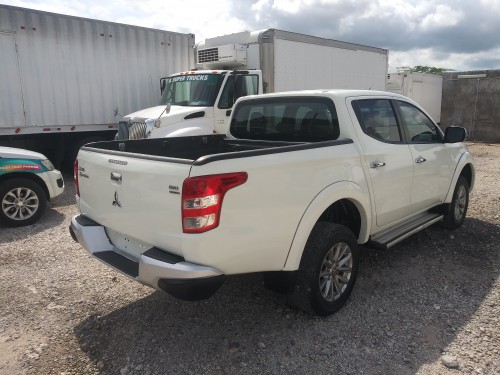 2016 Mitsubishi L200 Sportero