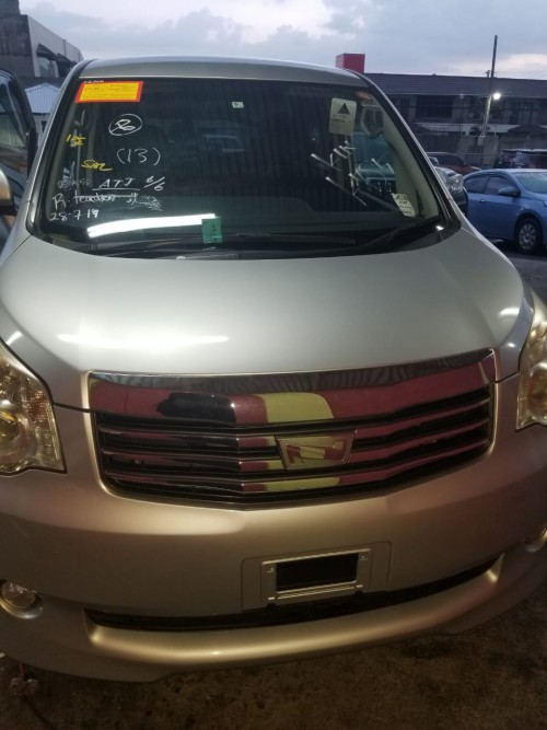 2010 Toyota Noah Newly Imported For Sale 1.659mil