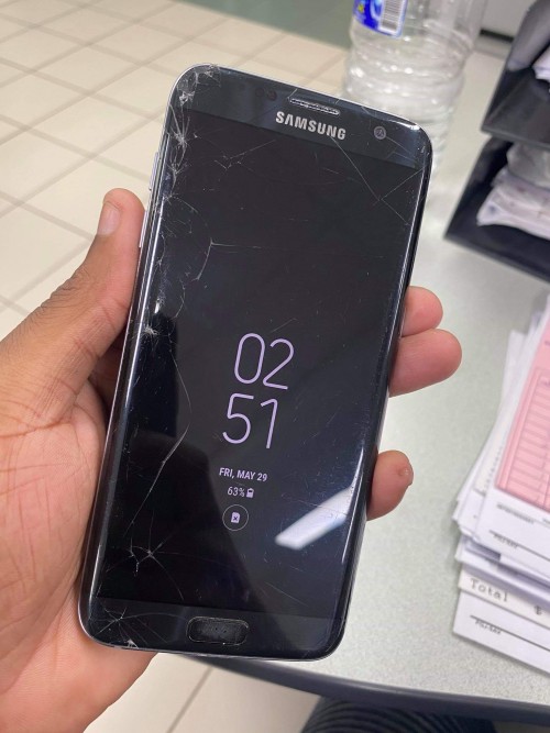 S7 Edge Cracked But Fully Functional