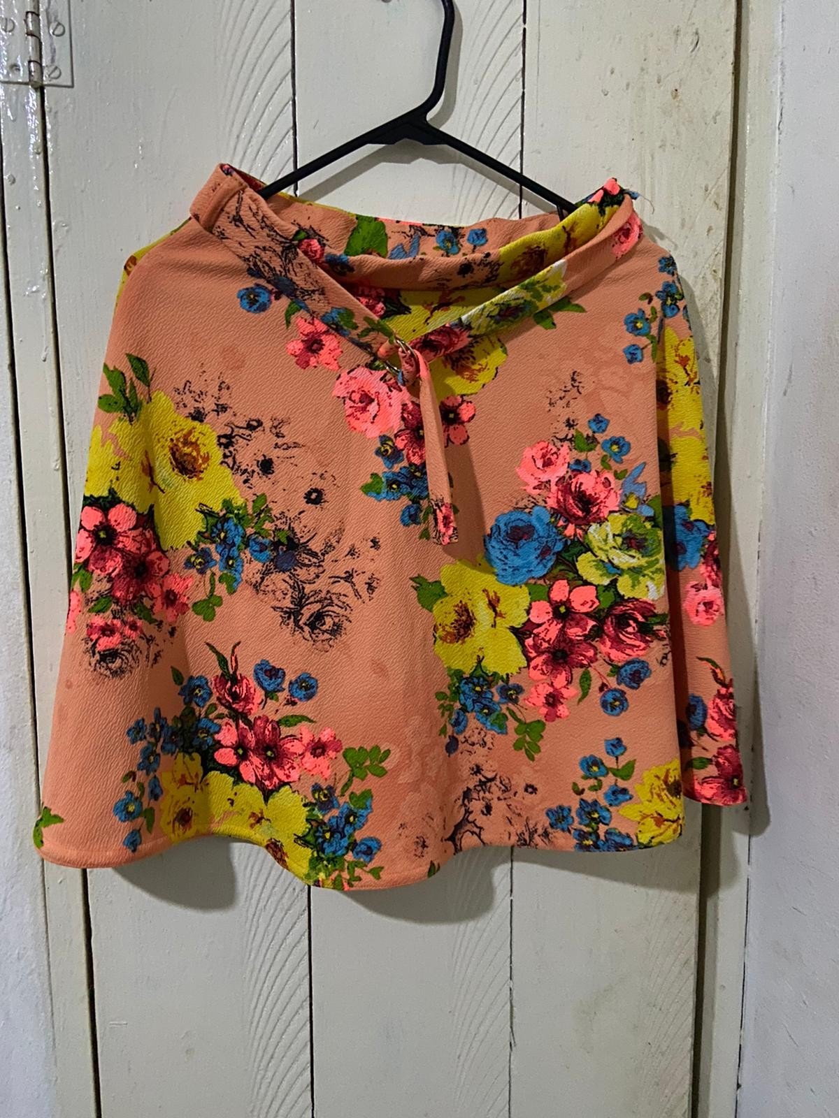 Beautiful Peach Floral Skirt, Size M. for sale in Old Harbour St ...