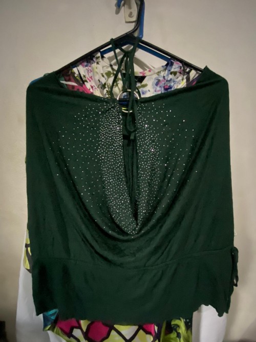 Size Large Green Top Blouse With Rhinestones.