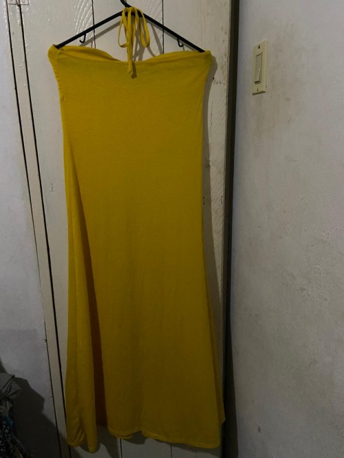 Size Large Long Yellow Dress.