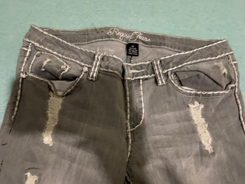 Gray Jeans Pants, Size 32.