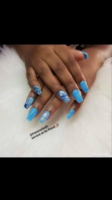 Nails Services 