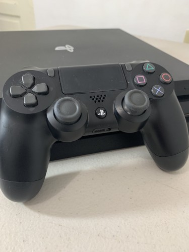 PS4 PRO FOR SALE 