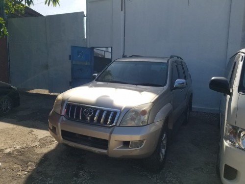 2007  Toyota PRADO