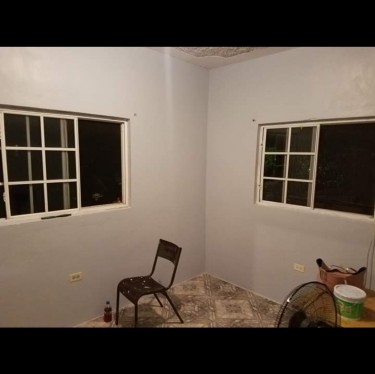 2 Bedroom 1 Bathroom House For Rent 