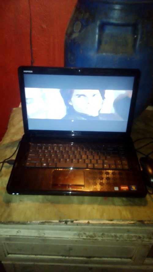 Dell For Sale Fully Up And Runing Charger 19k Now