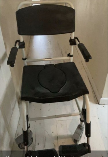 Wheel Chair/commode