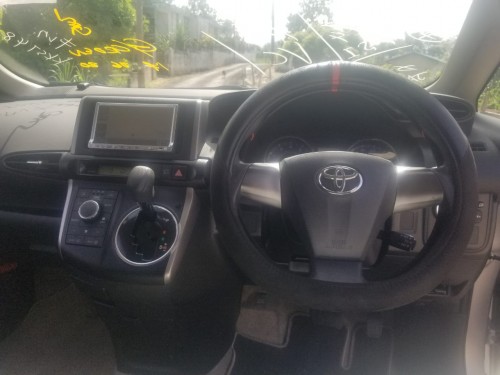 2011 Toyota  Wish Newly Imported For Sale  1.7mil