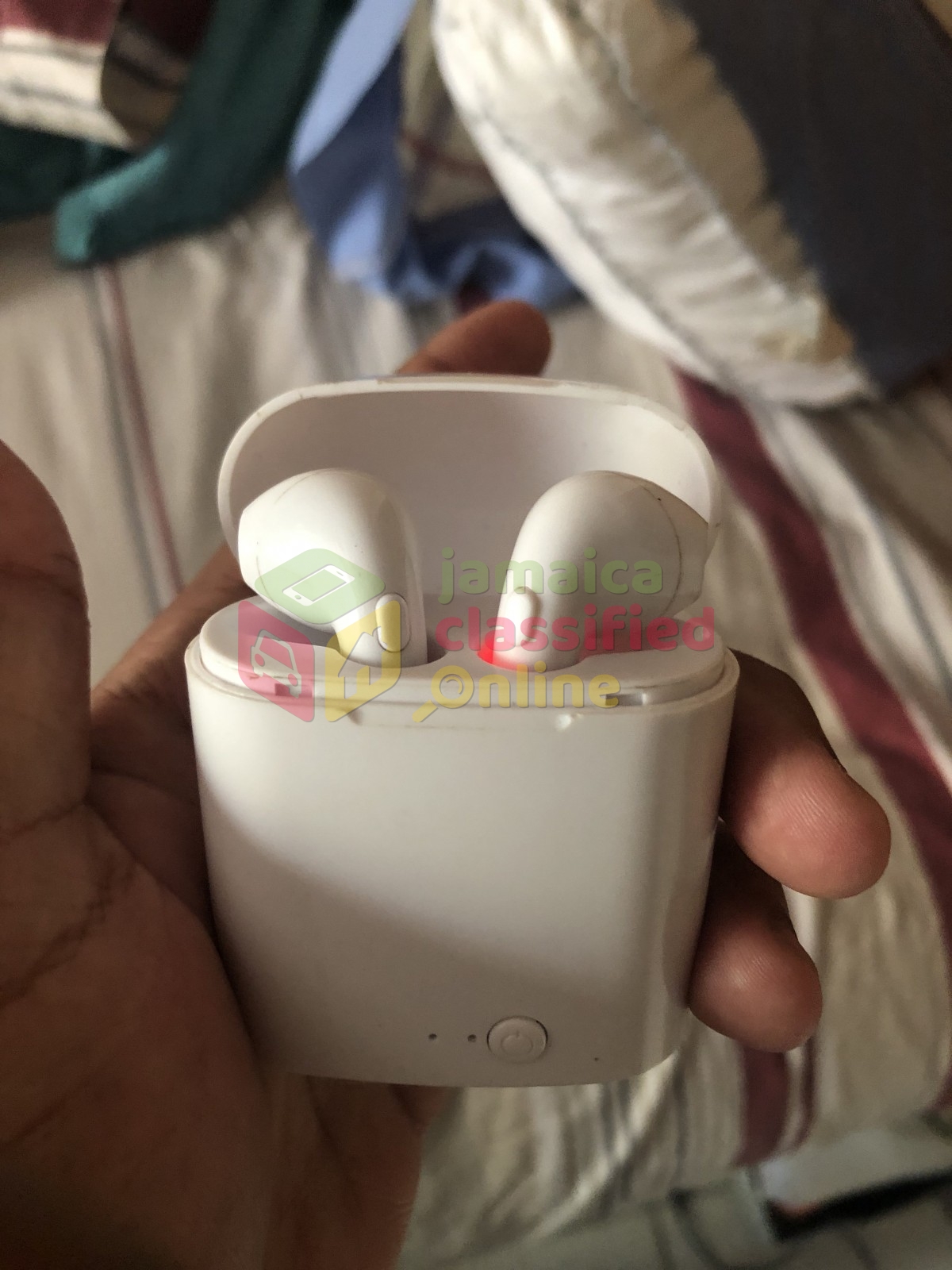 Fake Airpods for sale in Constant Spring Kingston St Andrew - Phone