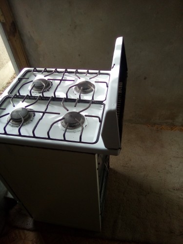 Small Four Burner Second Handstove