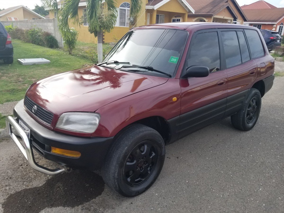 Бензонасос rav4 1996