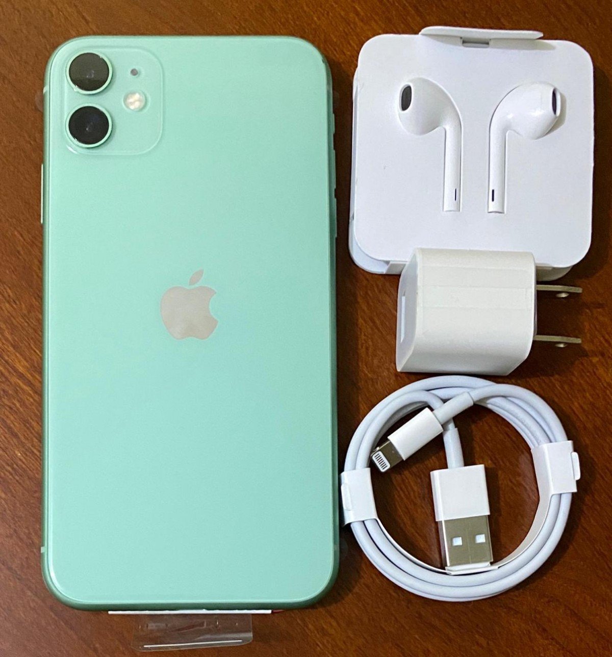 Brand New Iphone 11 256gb Color Green For Sale In Kingston Or Portmore Kingston St Andrew Phones