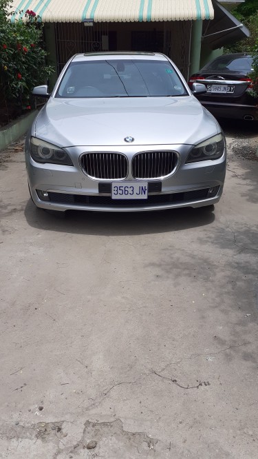 2011 BMW 730 Li