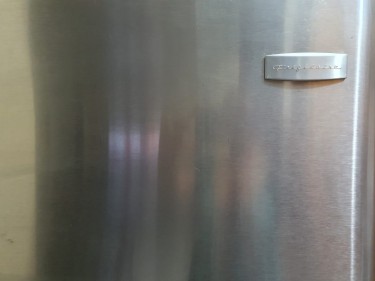 Frigidaire 18CF Refrigerator 