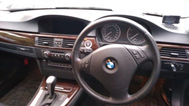2011 325i BMW