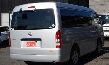 2016 TOYOTA HIACE SILVER 