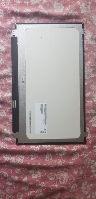 Laptop Parts (Screen, 4GB Ram, Wifi Card Etc)