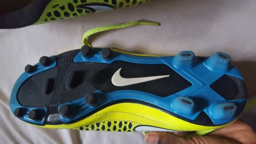 Kid's Football Shoes