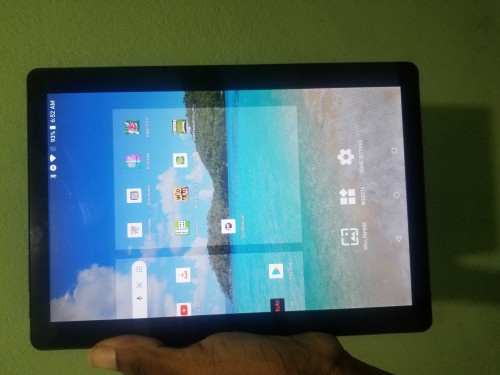 BRAND NEW SIM CARD TABLET WORK WITH TWO SIM