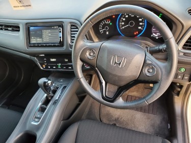2015 Honda Vezel Clearance Sale