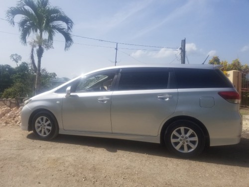 2011 Toyota Wish For Sale Newly Imported