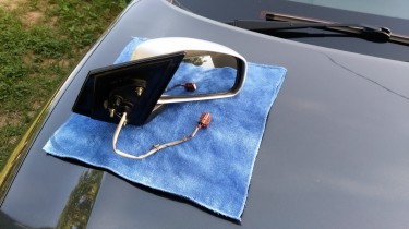 Y12 Right Powered Wing Mirror