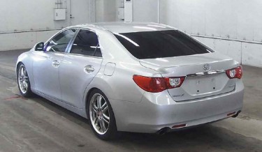 Toyota Mark X 2011
