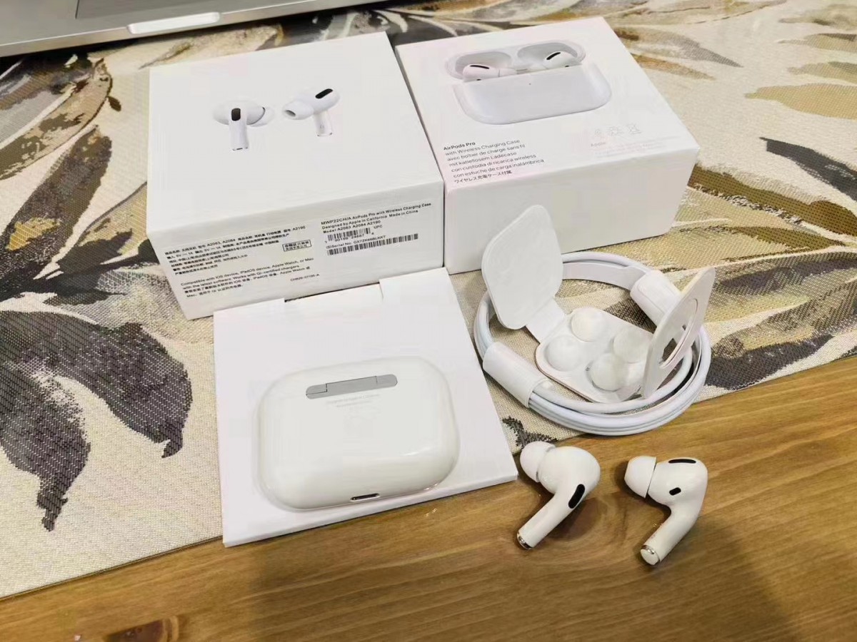 Air Pods Pro 3 Super Copy Same As Original. for sale in Kingston