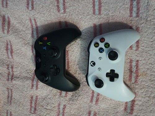 Mint Condition And Faily Xbox One S