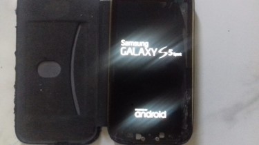 Samsung Galaxy S5(works Great!)